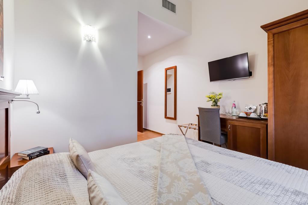 Residenza Roma Hotel ภายนอก รูปภาพ